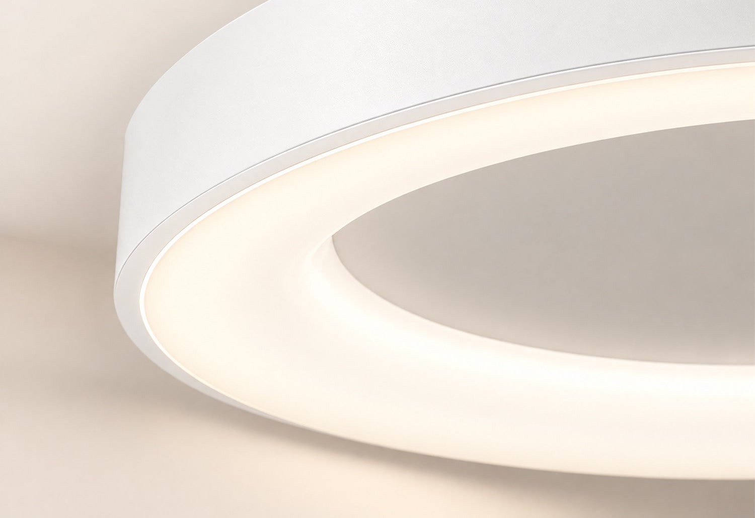 Nahaufnahme des Lichtrings von SATURN