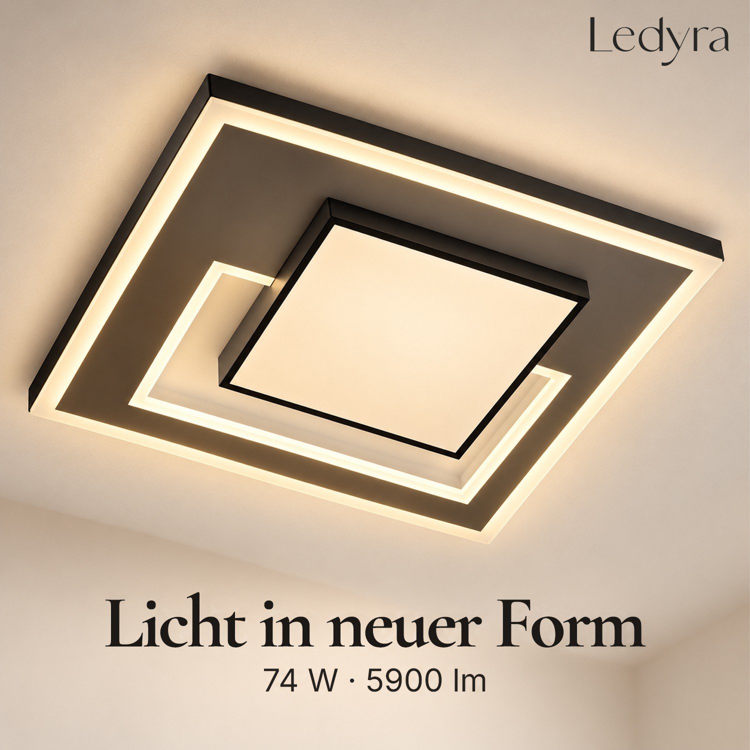 Nahaufnahme von QUADRA mit Rahmen, Lichtbändern und hellem Feld