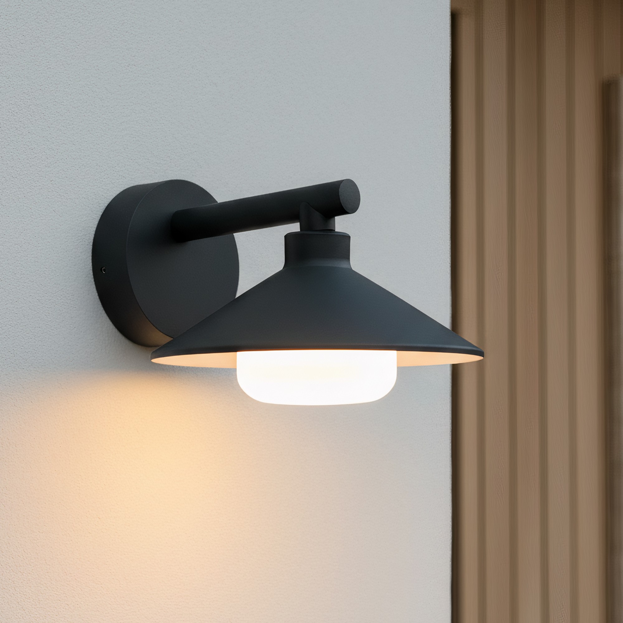 LED-Außenwandleuchte mit Schirm, Anthrazit, 18 W, Warmweiß 3000 K, IP54 – Ledyra Aris